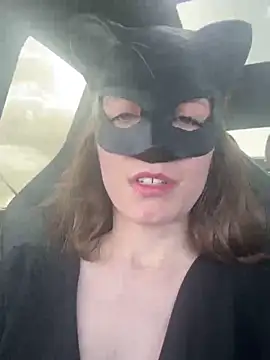 Snapshot of Ilovemypussy99 chatting on February 19, 2:13 pm Ilovemypussy99 online show from February 19, 2:13 pm