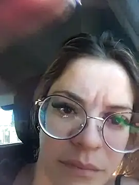 gisequeen online show from January 6, 12:20 pm