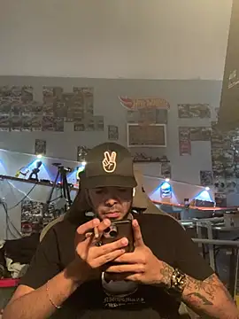 Snapshot of PRBoricua787 chatting on June 16, 6:32 pm PRBoricua787 online show from June 16, 6:32 pm