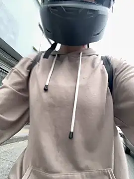 Snapshot of TaylorrHill chatting on February 19, 6:37 pm TaylorrHill online show from February 19, 6:37 pm