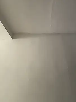 TaylorrHill online show from April 15, 8:09 pm