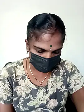 Snapshot of Tamil_Maha69 chatting on February 23, 5:05 am Tamil Maha69 online show from February 23, 5:05 am