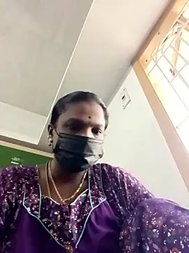 Snapshot of Tamil_Maha69 chatting on April 21, 1:42 am Tamil Maha69 online show from April 21, 1:42 am