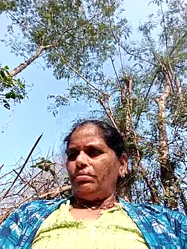 Manvi hote online show from February 5, 4:06 am