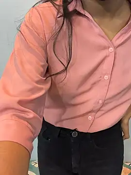 Snapshot of HotxAnamika chatting on March 9, 3:21 am HotxAnamika online show from March 9, 3:21 am