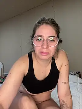 Snapshot of soyanahii chatting on May 4, 9:00 pm soyanahii online show from May 4, 9:00 pm