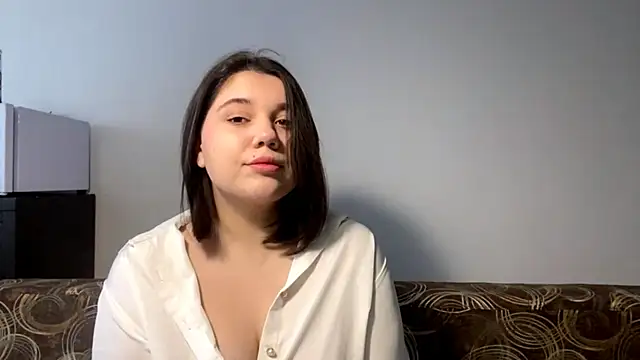 LunaBlakes online show from January 7, 11:01 am