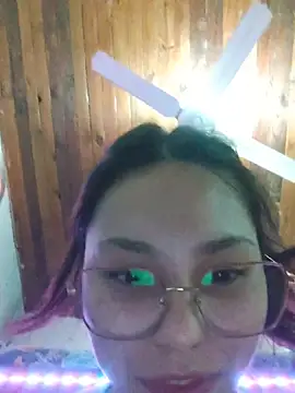 Snapshot of Sexyhanna14 chatting on May 20, 1:45 am Sexyhanna14 online show from May 20, 1:45 am