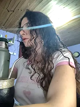 Nanucurlyxx online show from March 15, 10:43 am