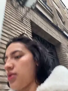 honey kendalll online show from March 10, 8:19 am