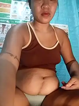 Snapshot of hel_lavente chatting on July 23, 12:24 am hel lavente online show from July 23, 12:24 am
