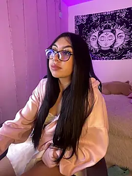 Natsrose online show from April 7, 8:09 pm