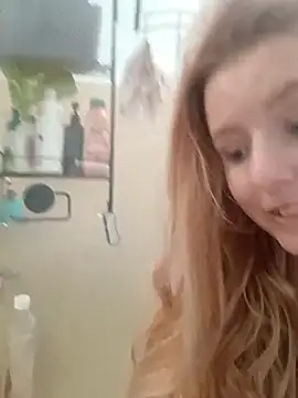 Snapshot of CUTEJESSBABE chatting on July 7, 7:09 am CUTEJESSBABE online show from July 7, 7:09 am