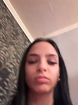 Evelin199 online show from April 4, 2:25 pm