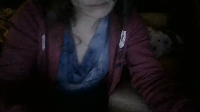 Snapshot of polo48725 chatting on June 11, 11:03 pm polo48725 online show from June 11, 11:03 pm