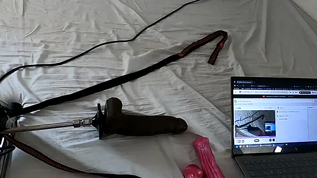 Snapshot of Sub_Xela chatting on July 18, 3:05 pm Sub Xela online show from July 18, 3:05 pm