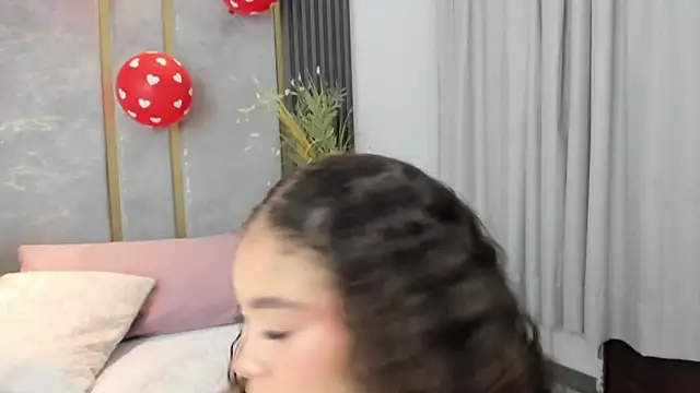 CamilaCastillo online show from February 14, 12:46 pm