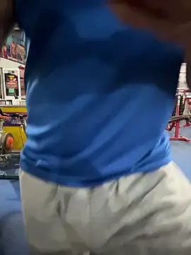 wolfbucker online show from March 21, 12:43 pm