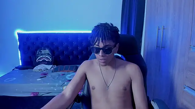 kurly scott online show from January 7, 3:36 pm