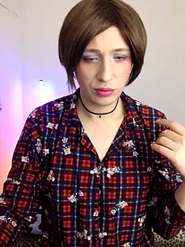 Snapshot of HoneyValentine chatting on February 2, 8:40 pm HoneyValentine online show from February 2, 8:40 pm