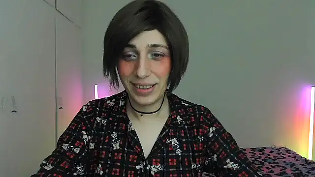 Snapshot of HoneyValentine chatting on February 27, 8:09 pm HoneyValentine online show from February 27, 8:09 pm