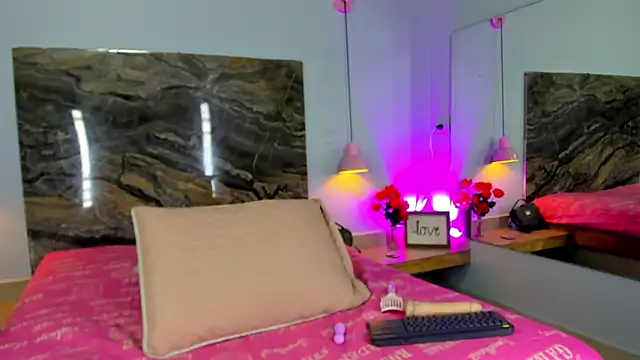 Skarleth queen online show from March 22, 3:54 am