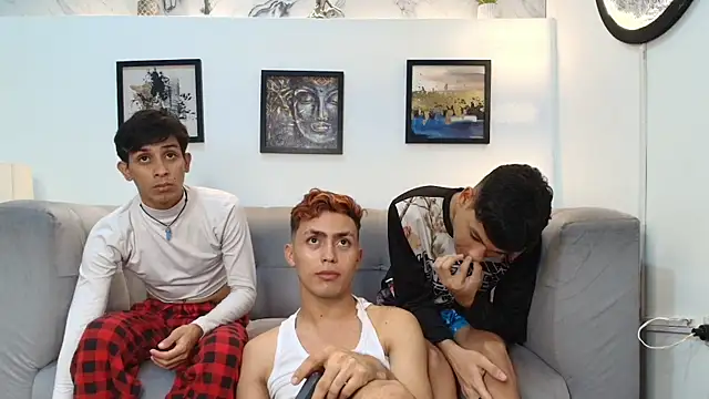 AVENGER BOYS2026 online show from February 11, 1:21 am