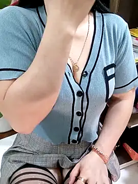 Snapshot of Arica_sexykiss chatting on January 16, 9:08 pm Arica sexykiss online show from January 16, 9:08 pm