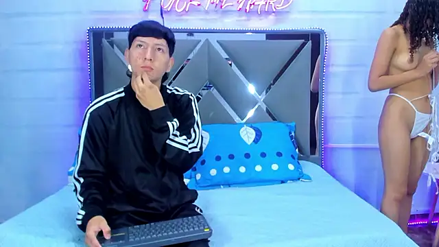 BunnyLove  online show from March 24, 12:04 am