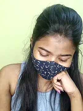 trinasa online show from February 14, 7:43 pm