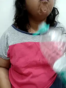 piryasharma005 online show from March 13, 1:34 am