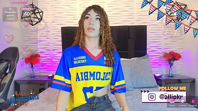 Snapshot of Allison_Parker1_ chatting on July 4, 6:08 am Allison Parker1 online show from July 4, 6:08 am