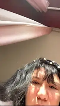 Snapshot of wy2026 chatting on February 14, 5:37 am wy2026 online show from February 14, 5:37 am