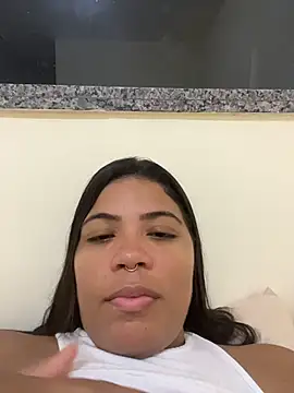 Snapshot of Indiafogosa23 chatting on July 11, 10:11 pm Indiafogosa23 online show from July 11, 10:11 pm