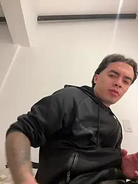 Snapshot of MARiana2619 chatting on February 28, 5:19 am MARiana2619 online show from February 28, 5:19 am