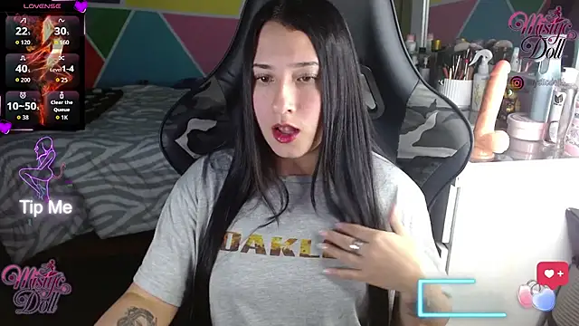 Snapshot of Mysticdooll69 chatting on January 14, 11:09 pm Mysticdooll69 online show from January 14, 11:09 pm