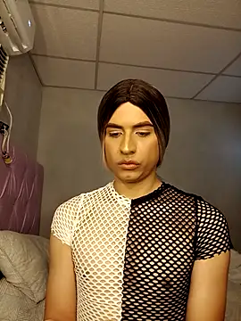 sammyhil online show from February 6, 10:24 pm