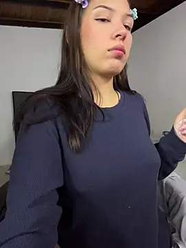 Kitty20205 online show from April 18, 4:49 am