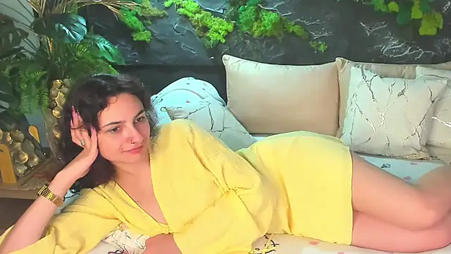 Snapshot of RIANA_SI chatting on May 19, 10:38 pm RIANA SI online show from May 19, 10:38 pm