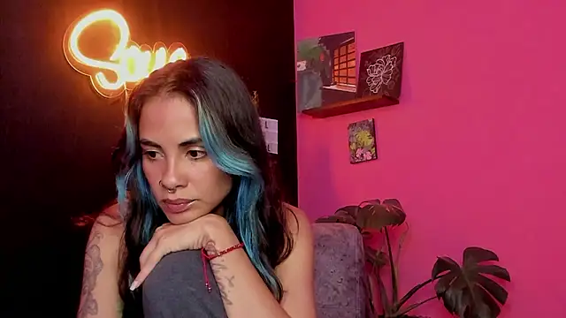 azula lillet online show from February 1, 9:13 pm