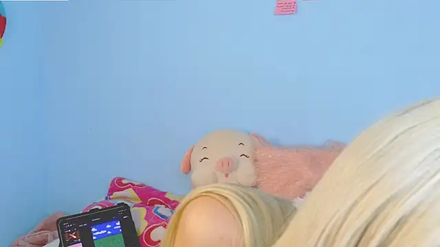 Snapshot of Sabrinabiyers chatting on February 4, 6:47 pm Sabrinabiyers online show from February 4, 6:47 pm