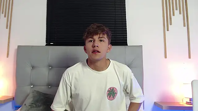 johnny blake  online show from January 16, 6:45 pm