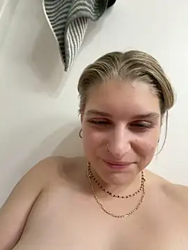 SassynNatty online show from June 2, 3:19 am