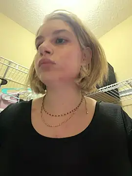 Snapshot of SassynNatty chatting on June 13, 6:06 pm SassynNatty online show from June 13, 6:06 pm