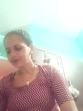 Hasmi hot09 online show from May 9, 4:45 pm
