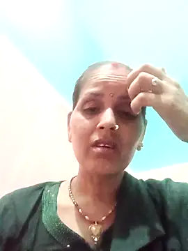 Hasmi hot09 online show from May 17, 6:15 pm