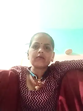 Hasmi hot09 online show from June 2, 5:15 pm