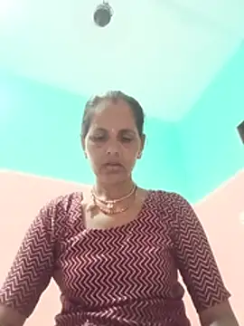 Hasmi hot09 online show from July 31, 1:32 pm