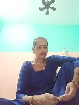 Hasmi hot09 online show from August 1, 1:32 pm