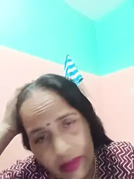 Hasmi hot09 online show from August 2, 5:50 am